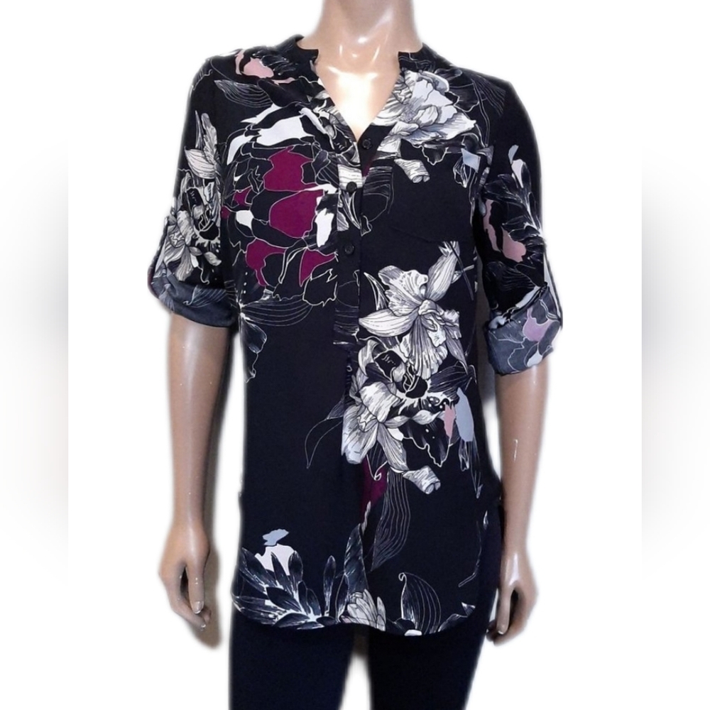 CLEO PETITES Roll Tab Sleeve Henley Floral Top Split Zippered Back